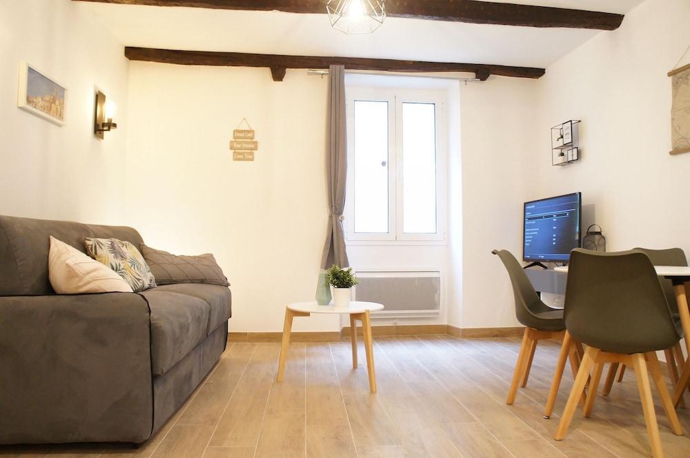 Le Mattoni Apartment Menton Bagian luar foto