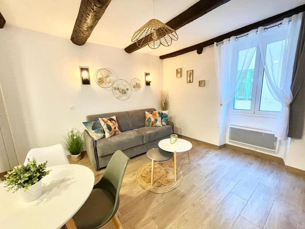 Le Mattoni Apartment Menton Bagian luar foto